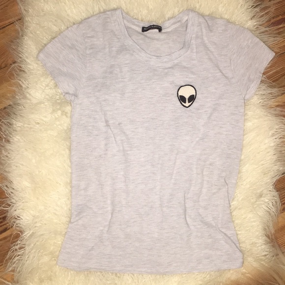 Brandy Melville alien-t - Picture 4 of 4